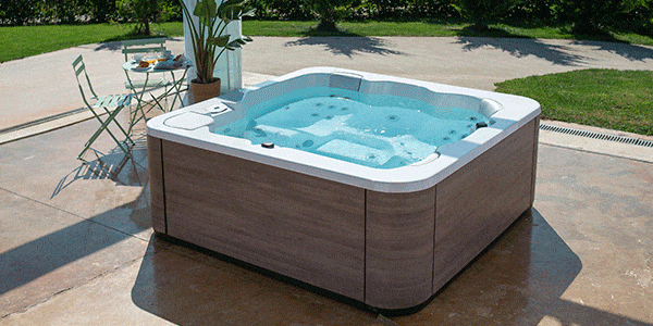 Aqualife 5 Hot Tub